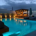 Apiro Mykonos